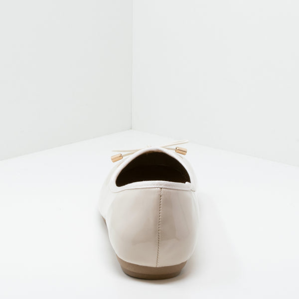 lack ballerinas beige