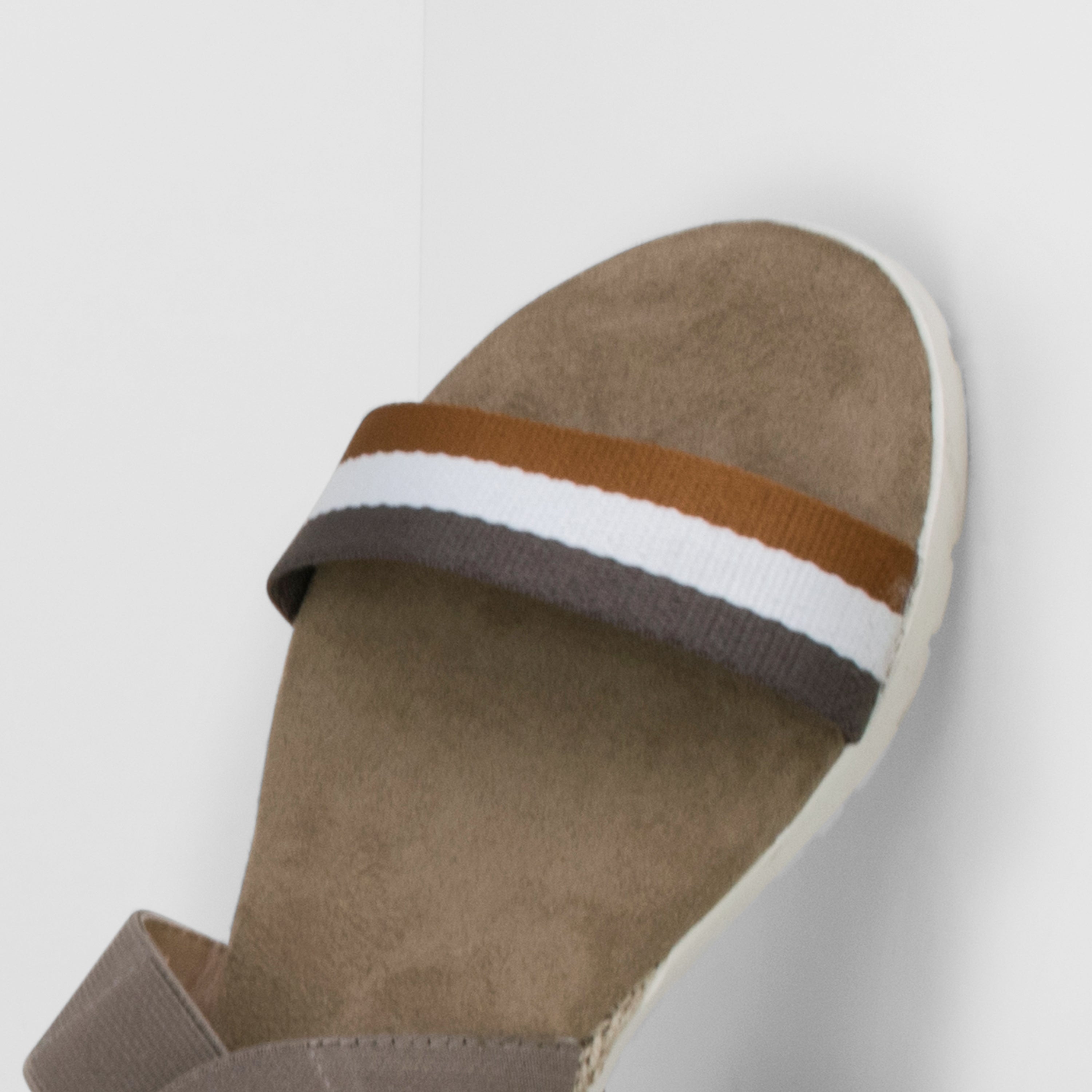 Nele in taupe - Damen Sandale